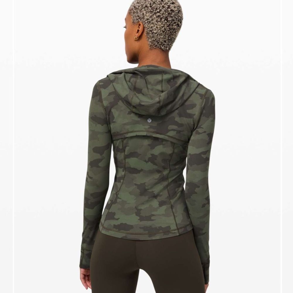 Lululemon Hooded Define Jacket Nulu
Heritage 365 Camo Green Twill Multi - Picture 2 of 10
